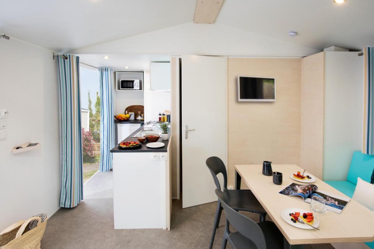 Camping La Corniche Plozevet Ngoại thất bức ảnh